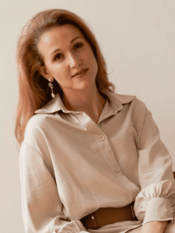 Елистратова Арина